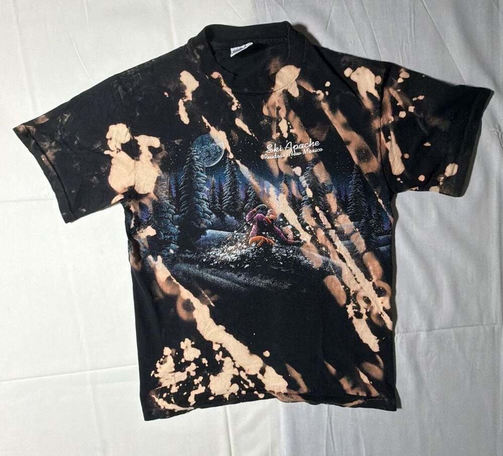 Vintage Sansegal Ski Apache Ruidoso New Mexico Bleach Wash T-Shirt